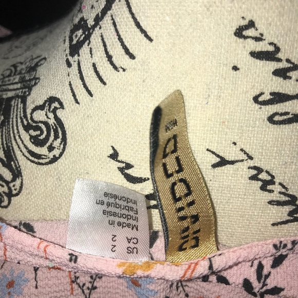 Pink Floral Casual Crop Top - Picture 5 of 5